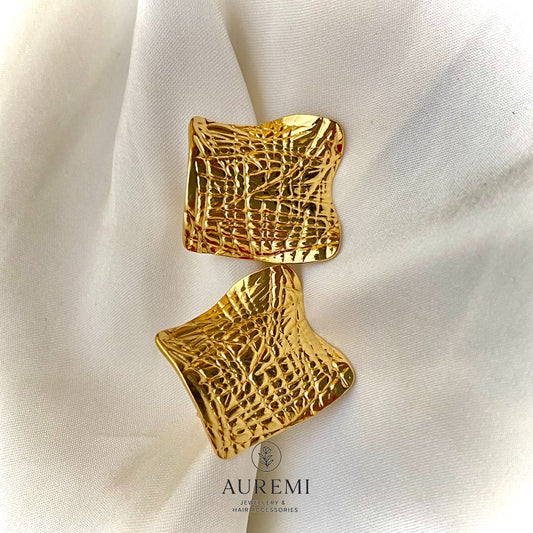 Anti-Tarnish Statement Textured Gold Stud Earrings for Women